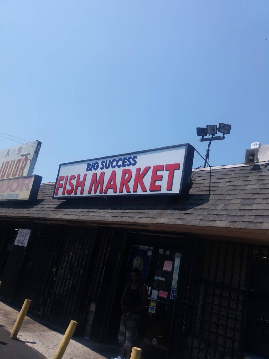 Imperial Fish Market | restaurant | 257 W Imperial Hwy, Los Angeles, CA 90061, USA | 3237799001 OR +1 323-779-9001