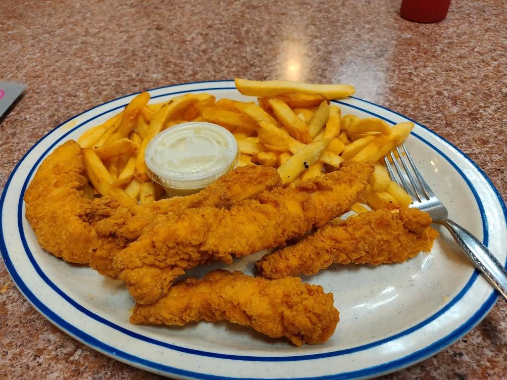 Luckys Texas Red Hots | restaurant | 1903 Clinton St, Buffalo, NY 14206, USA | 7168266873 OR +1 716-826-6873