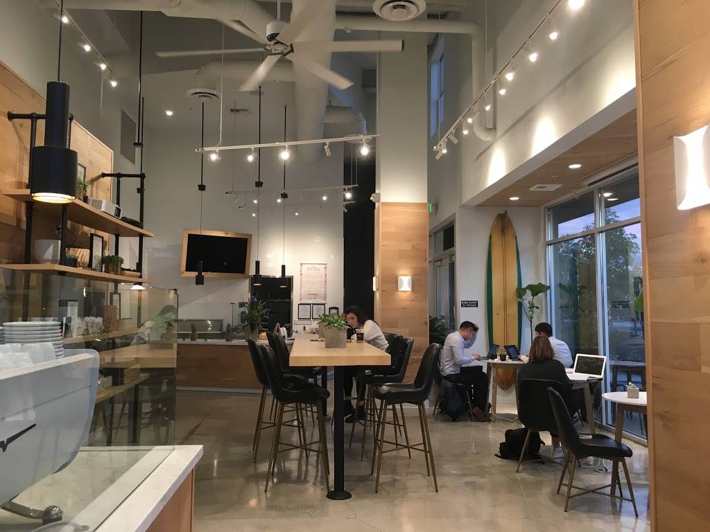 Huskins Coffee Company | cafe | 1901 E First St #138, Santa Ana, CA 92705, USA | 7144968258 OR +1 714-496-8258