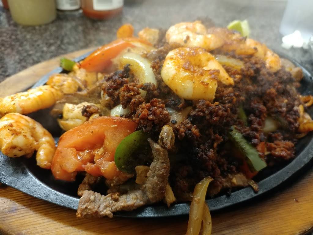 Las Tapatias Mexican Restaurant | restaurant | 9974 Old Baymeadows Rd # 3, Jacksonville, FL 32256, USA | 9045652883 OR +1 904-565-2883