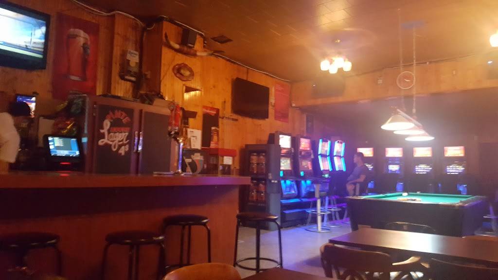 Davidson Taverne | restaurant | 3400 Rue Ontario E, Montréal, QC H1W 1P9, Canada | 5145214442 OR +1 514-521-4442