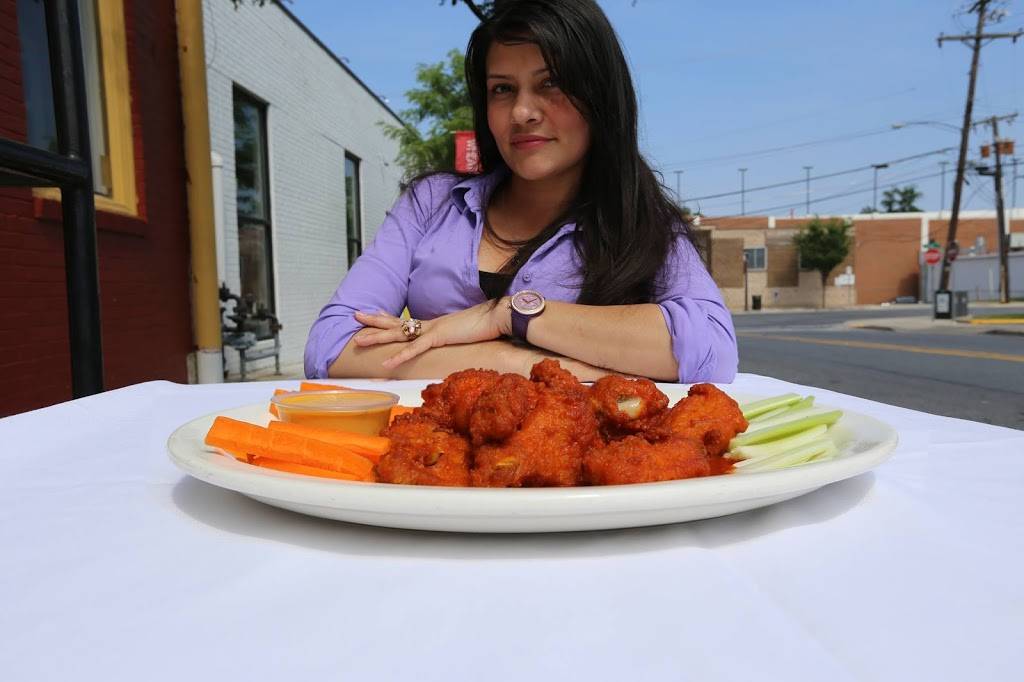 La Rumba | restaurant | 2311 Price Ave, Silver Spring, MD 20902, USA | 3019334900 OR +1 301-933-4900