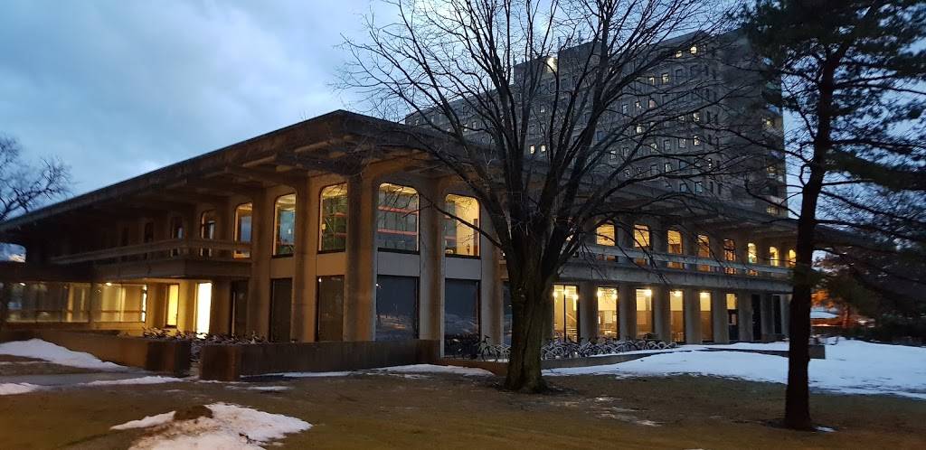 Storms Dining | restaurant | 808 Hayward Ave, Ames, IA 50014, USA | 5152942890 OR +1 515-294-2890