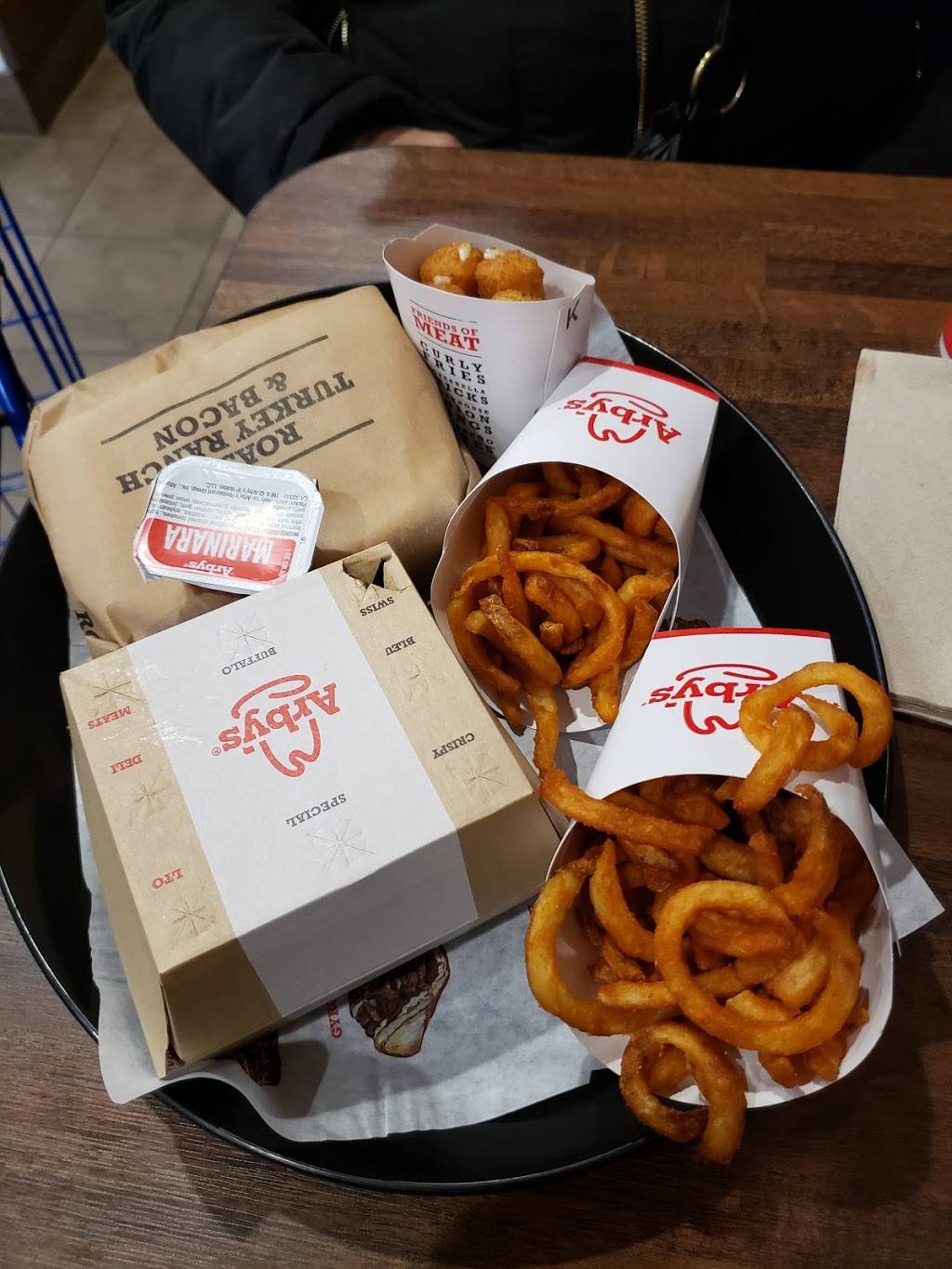 Arbys | restaurant | 1905 Story Ave, Bronx, NY 10473, USA | 6095866680 OR +1 609-586-6680