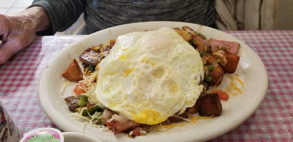 Sals Family Kitchen | restaurant | 825 Escobar St, Martinez, CA 94553, USA | 9252280660 OR +1 925-228-0660