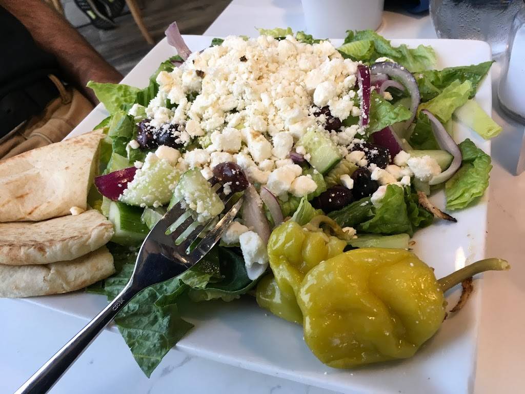 Panos On Elmwood | restaurant | 1081 Elmwood Ave, Buffalo, NY 14222, USA | 7168869081 OR +1 716-886-9081