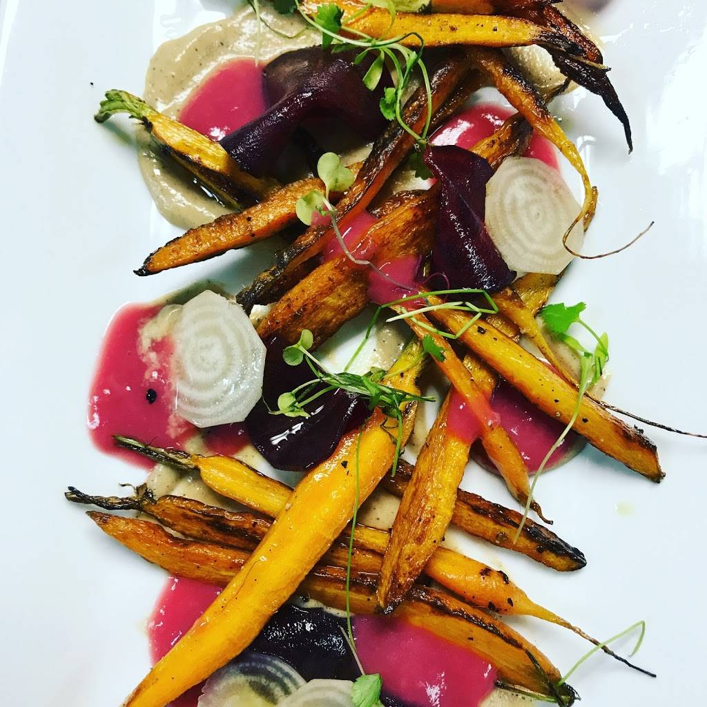 Copper Crown | restaurant | 1011 Tunnel Rd #100, Asheville, NC 28805, USA | 8285057531 OR +1 828-505-7531