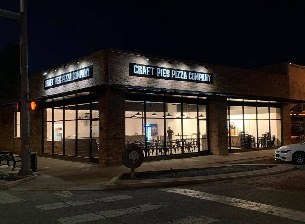 Craft Pie Pizza | restaurant | 103 N 3rd Ave, Durant, OK 74701, USA | 8556110311 OR +1 855-611-0311