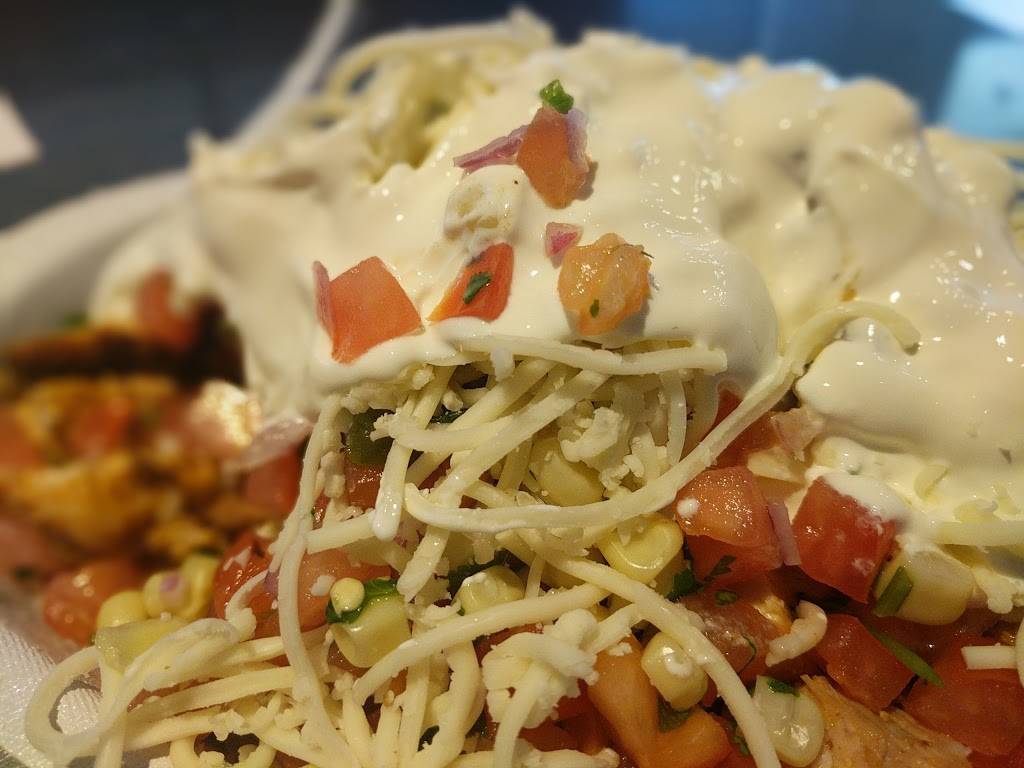 Chipotle Mexican Grill | restaurant | 1457 New Britain Ave, West Hartford, CT 06110, USA | 8605210479 OR +1 860-521-0479