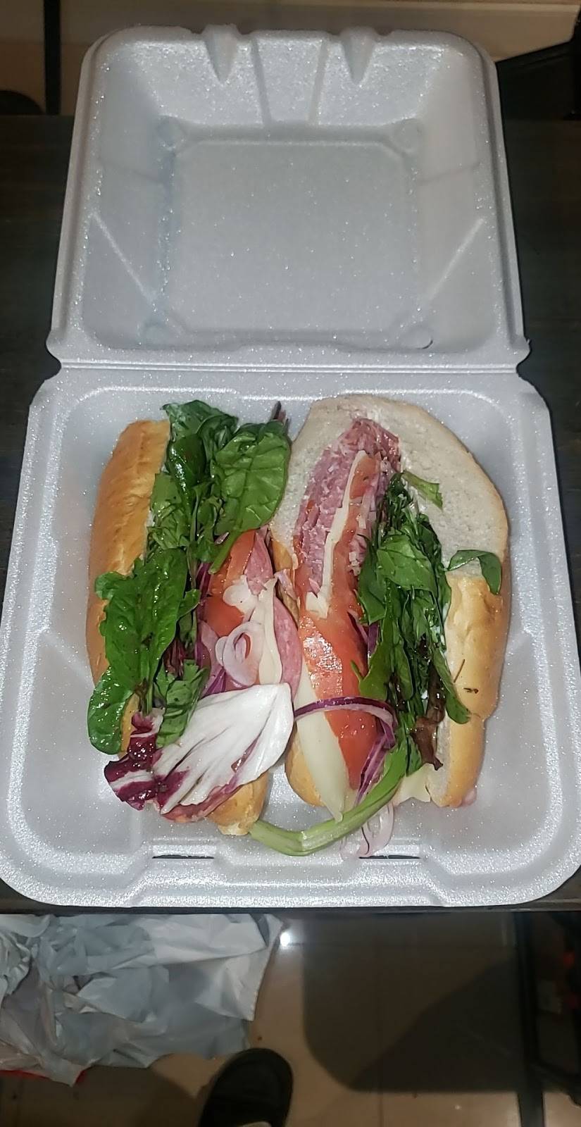 The Sandwich Spot | restaurant | 3325 NE 33rd St, Fort Lauderdale, FL 33308, USA | 7542160846 OR +1 754-216-0846