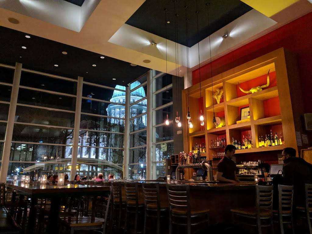 Graze | restaurant | 1 S Pinckney St, Madison, WI 53703, USA | 6082512700 OR +1 608-251-2700