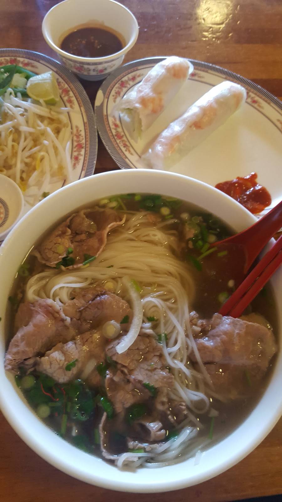 PhosaigonExpress | restaurant | 1225 Ken Pratt Blvd Unit #110, Longmont, CO 80501, USA | 3037748555 OR +1 303-774-8555