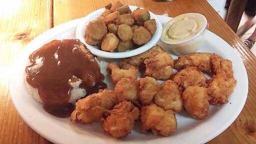 Prairie House Cafe | restaurant | 100 S Main St, Leon, KS 67074, USA | 3167455004 OR +1 316-745-5004