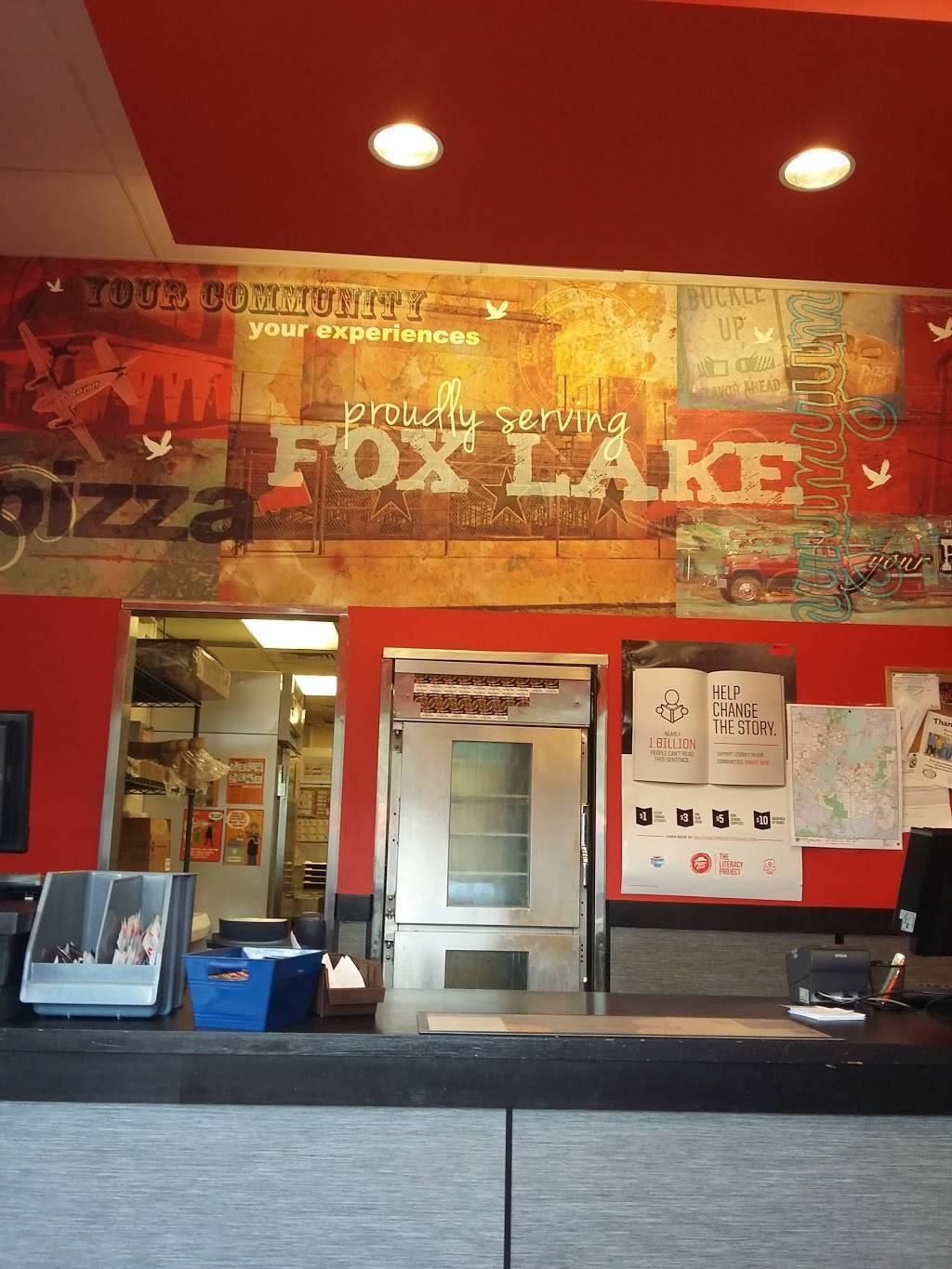 Pizza Hut | restaurant | 5 E, Grand Ave, Fox Lake, IL 60020, USA | 8475877929 OR +1 847-587-7929