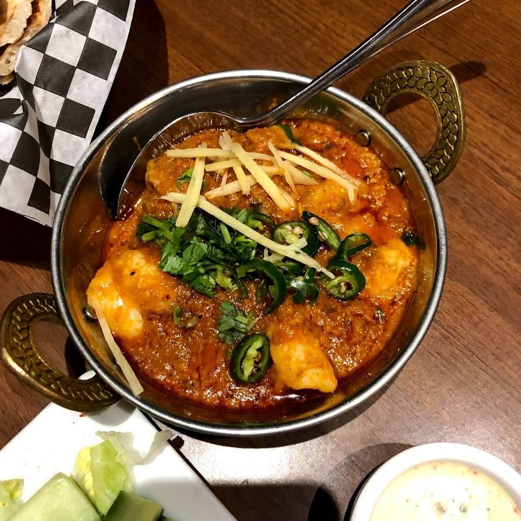 Badshah Grill | restaurant | 5130 Dixie Rd #14, Mississauga, ON L4W 4K2, Canada | 9056256673 OR +1 905-625-6673