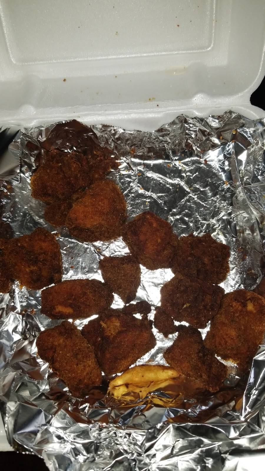 Three Countries Pizzeria | meal delivery | 1626 Dickinson St, Philadelphia, PA 19146, USA | 2152716590 OR +1 215-271-6590