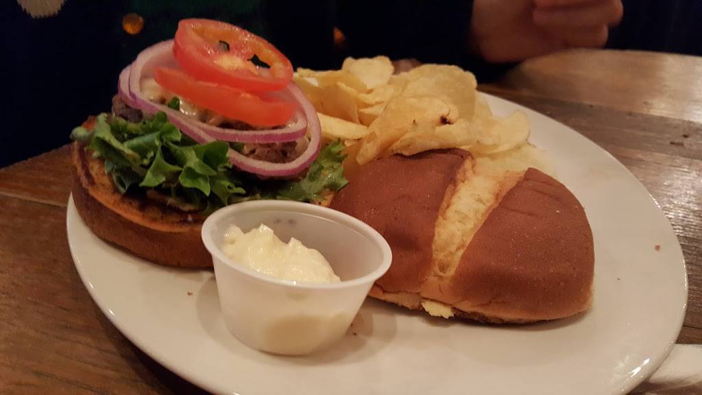 Mudhook Brewing Company | restaurant | 34 N Cherry Ln, York, PA 17401, USA | 7177473605 OR +1 717-747-3605