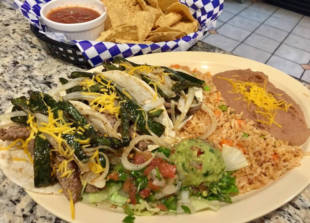 Tinas Cocina | restaurant | 961 W Magnolia Ave, Fort Worth, TX 76104, USA | 8173679807 OR +1 817-367-9807