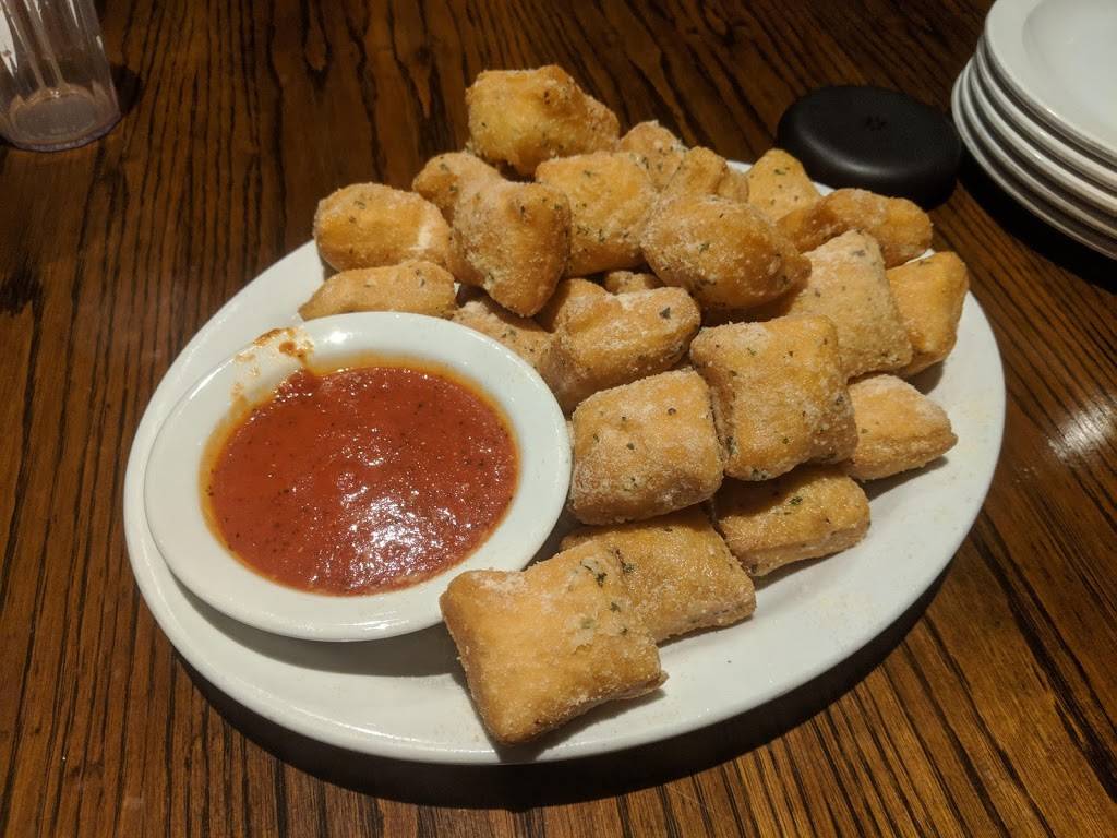 Romas Pizzeria & Lounge | restaurant | 221 Front Rd, Windsor, ON N9J 1Z6, Canada | 5199789800 OR +1 519-978-9800