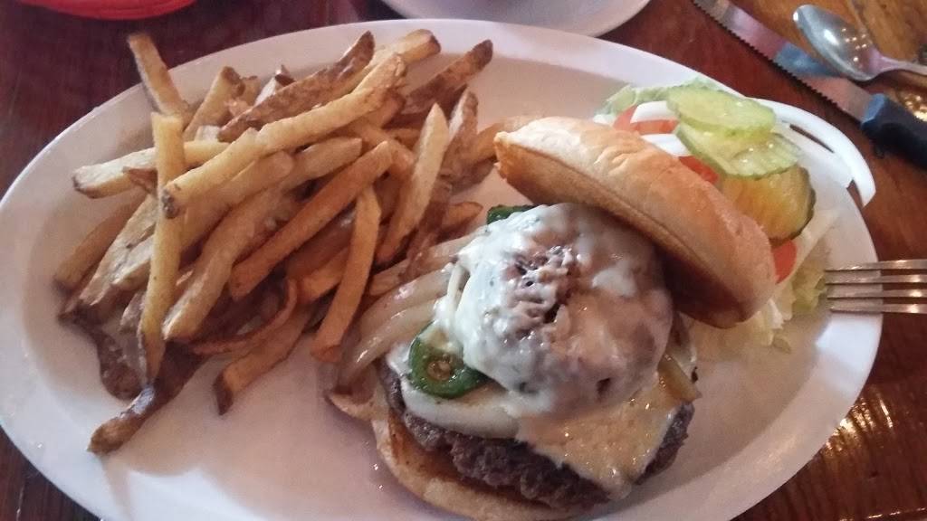 2 Outlaws | restaurant | 609 N Main St, Weatherford, TX 76086, USA | 8175945449 OR +1 817-594-5449