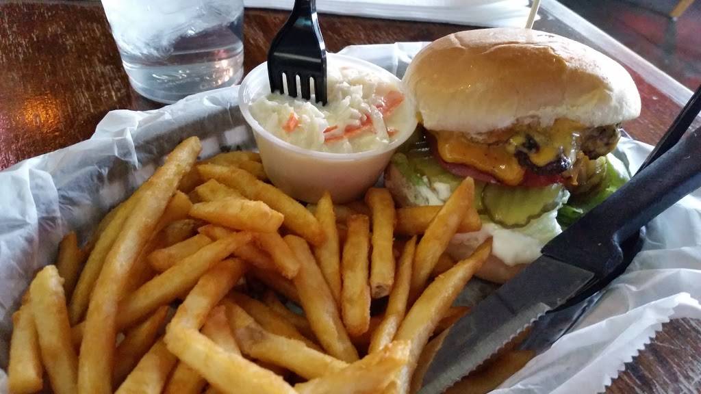 Lawrenceburger | restaurant | 334 Front St, Lawrenceburg, IN 47025, USA | 8125392874 OR +1 812-539-2874