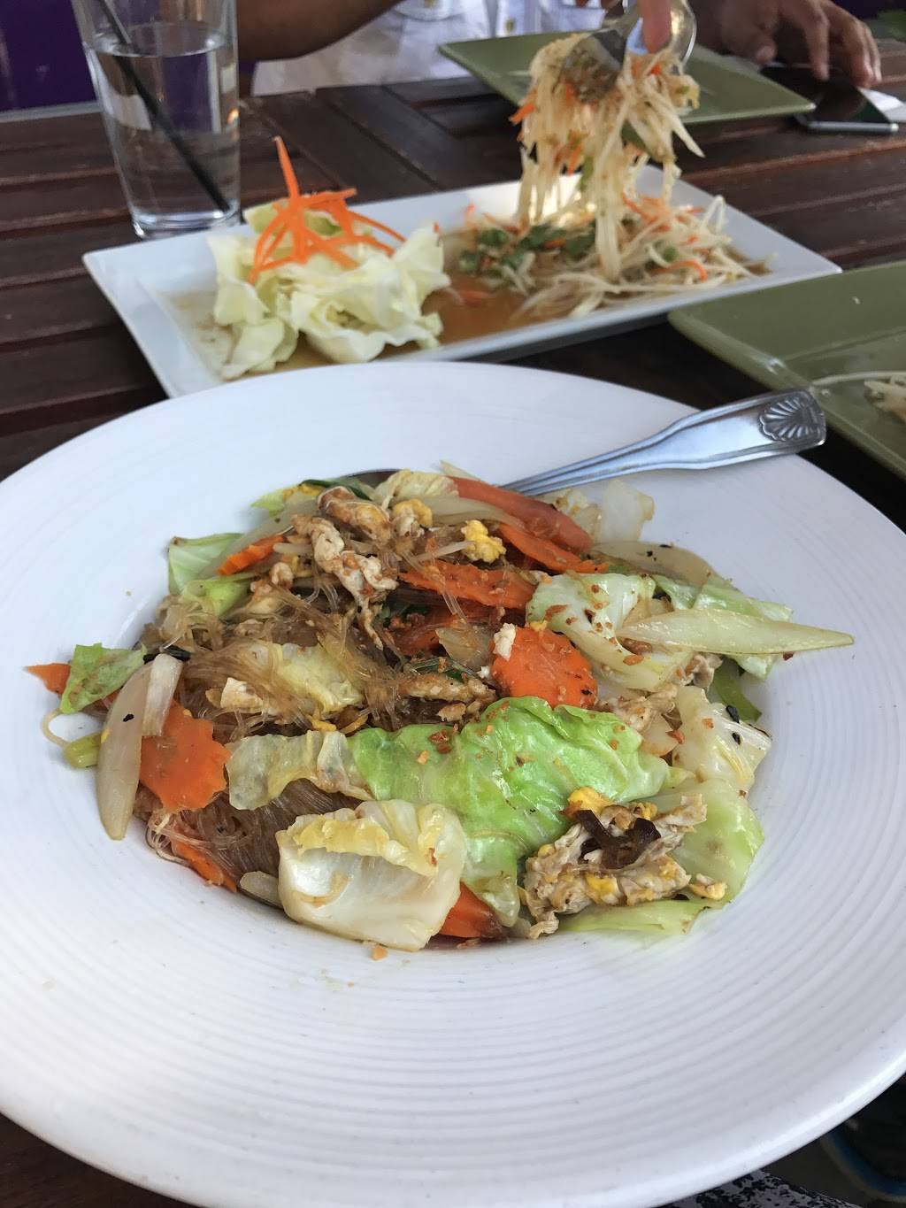 Sutha Thai Kitchen | restaurant | 1161 Irvine Blvd, Tustin, CA 92780, USA | 7147346100 OR +1 714-734-6100