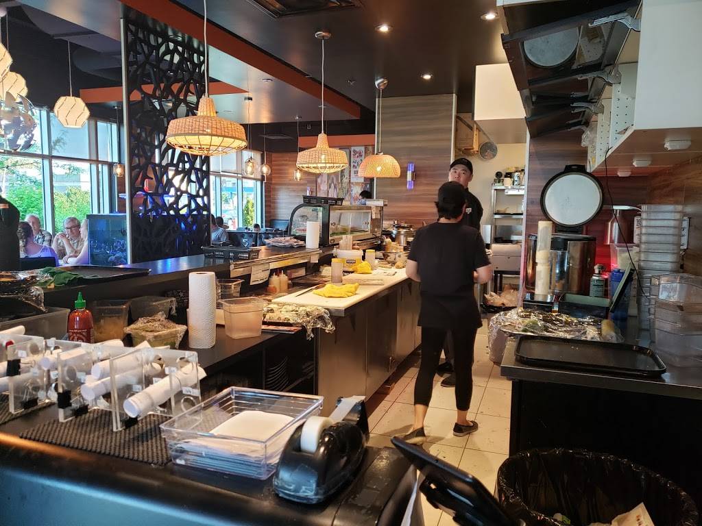 Katsu Sushi | restaurant | 5986 Boulevard Cousineau, Saint-Hubert, QC J3Y 3K7, Canada | 4504458988 OR +1 450-445-8988