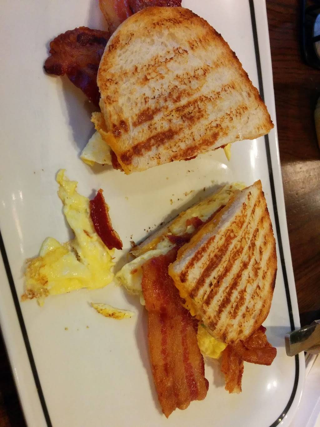 Corner Bakery Cafe | bakery | 3393 Peachtree Rd NE Ste 4033, Atlanta, GA 30326, USA | 4042668282 OR +1 404-266-8282