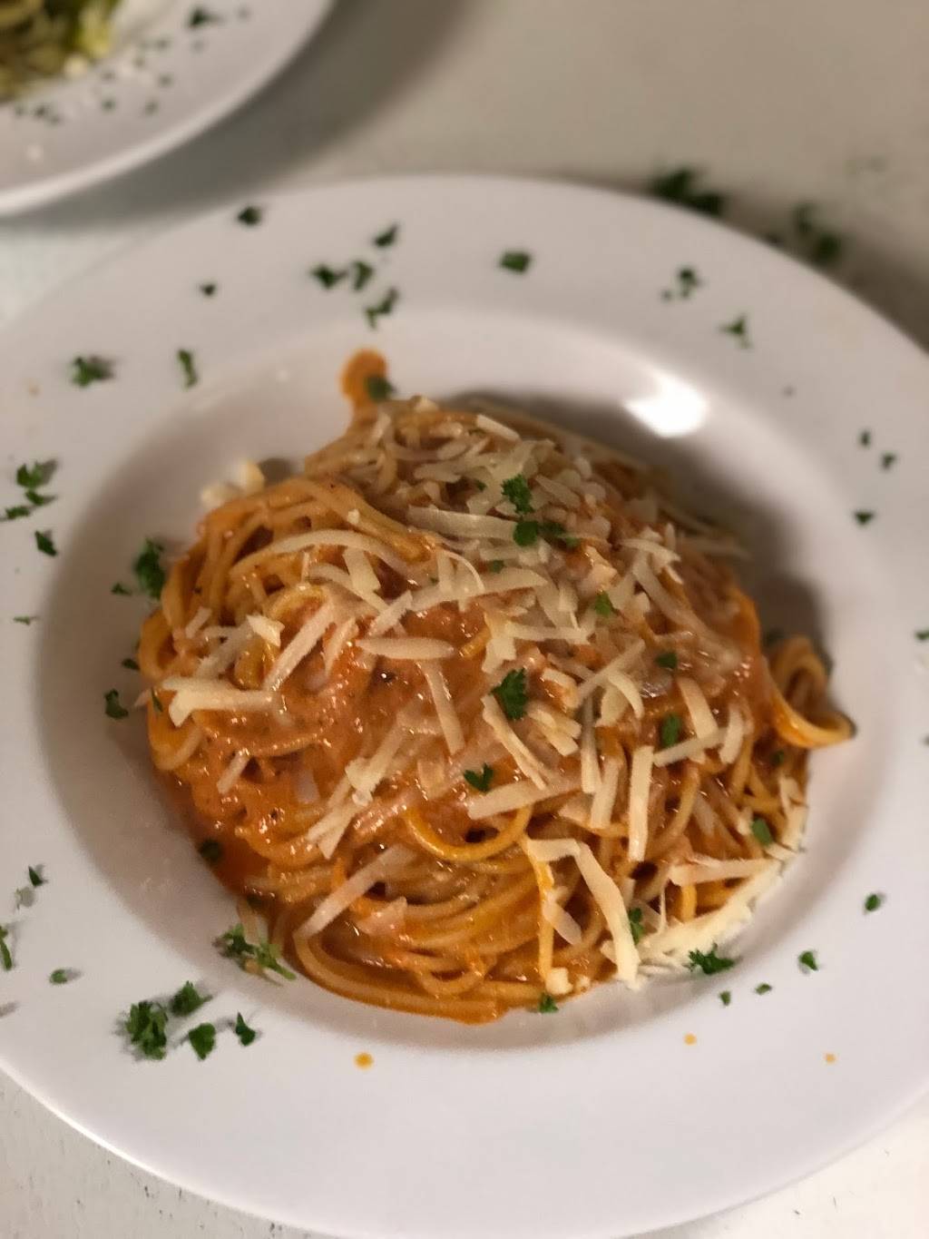 Joes Pizza | restaurant | 5747 W Higgins Ave, Chicago, IL 60630, USA | 7736852301 OR +1 773-685-2301