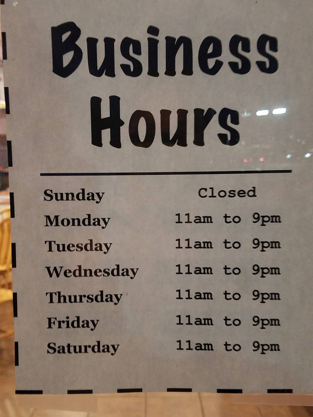 Asian Express | restaurant | 2800 New Pinery Rd #5, Portage, WI 53901, USA | 6087420001 OR +1 608-742-0001