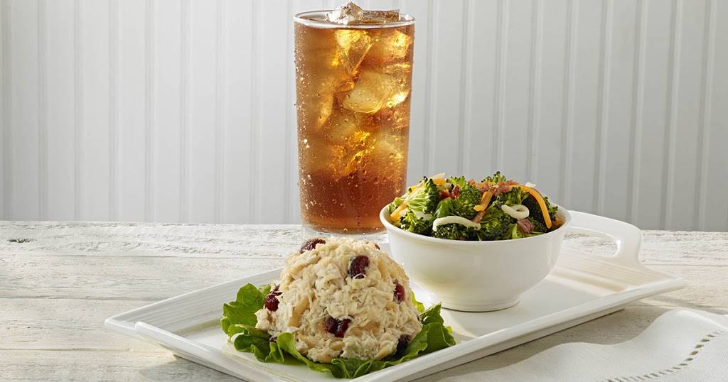 Chicken Salad Chick | restaurant | 501 Oxford Exchange Blvd, Oxford, AL 36203, USA | 2563914715 OR +1 256-391-4715