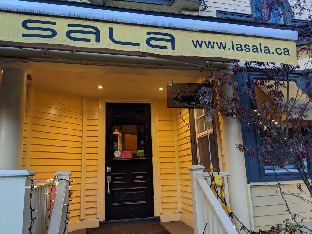 La Sala Restaurant | restaurant | 1975A Queen St E, Toronto, ON M4L 1J1, Canada | 4166940004 OR +1 416-694-0004