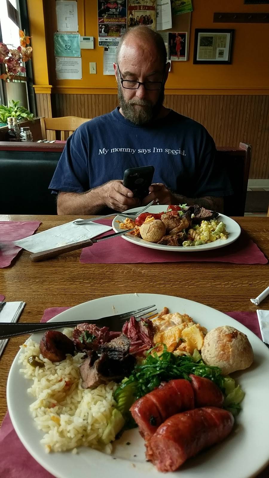 Mainha | restaurant | 160 Memorial Dr, Avon, MA 02322, USA | 5085835900 OR +1 508-583-5900