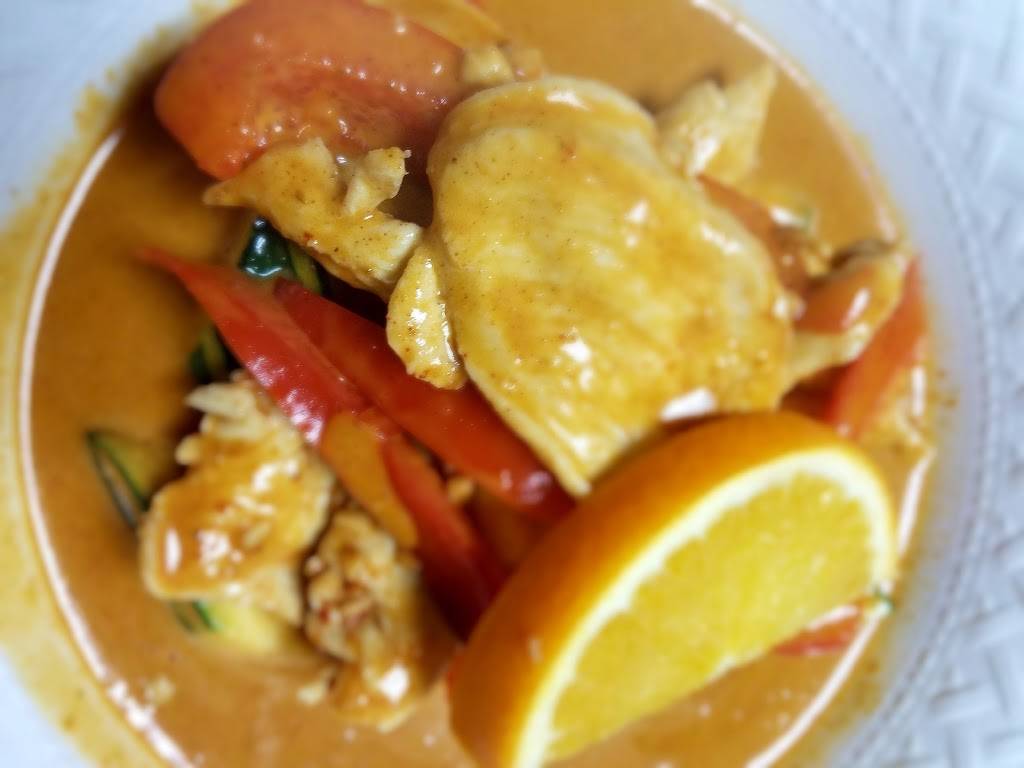 Thai Ruby | restaurant | 15319 Amberly Dr, Tampa, FL 33647, USA | 8135580570 OR +1 813-558-0570