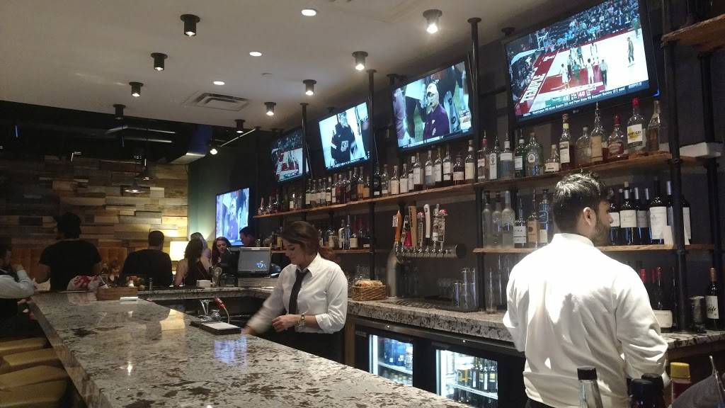 Severin Bar | restaurant | 40 W Jackson Pl, Indianapolis, IN 46225, USA | 3176875190 OR +1 317-687-5190