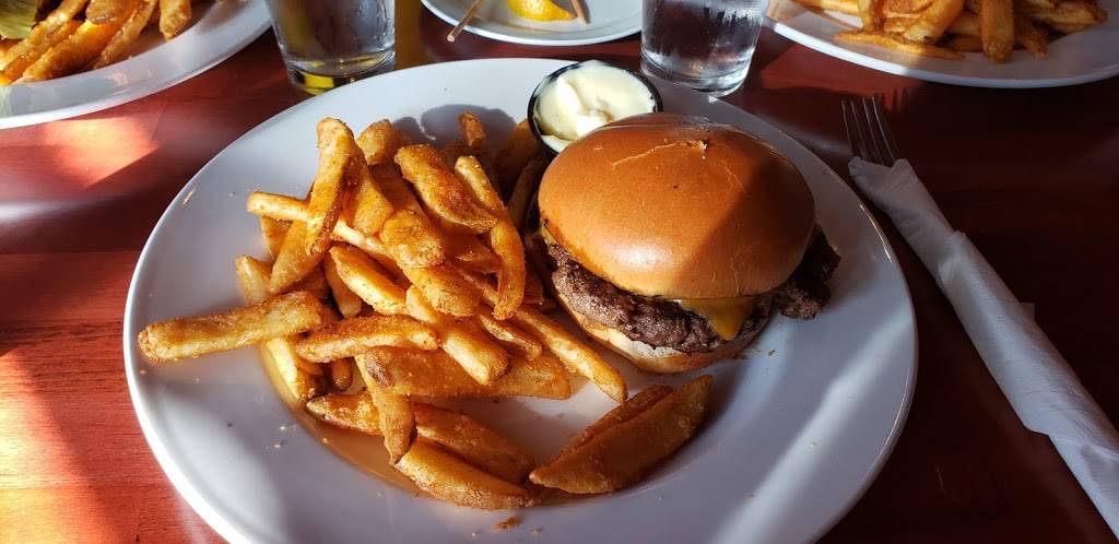 Wild Wolf Brewing Company | restaurant | 313 2nd St SE, Charlottesville, VA 22902, USA | 4342845220 OR +1 434-284-5220