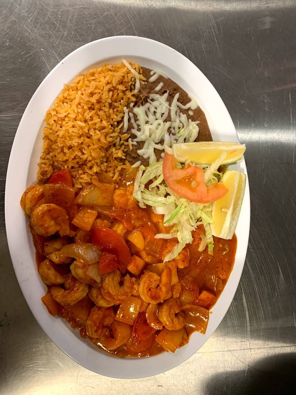 Guadalajara grill taco shop | restaurant | 600 S Lovers Ln, Visalia, CA 93292, USA | 5593727920 OR +1 559-372-7920