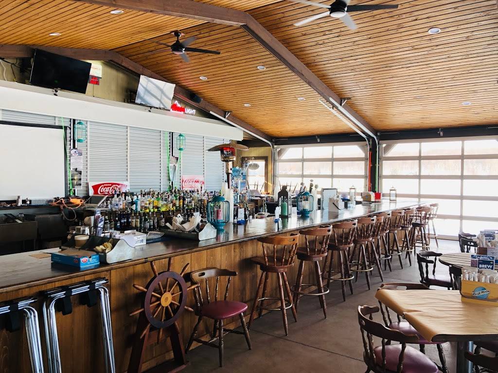 Pier Fifty-Three Open Air Bar & Brick Oven | restaurant | 7147 Lake Bluff Rd, Wolcott, NY 14590, USA | 3155871003 OR +1 315-587-1003