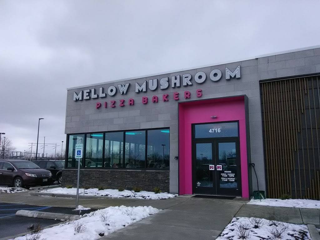 Mellow Mushroom | restaurant | 4716 Mid Rivers Mall Dr, Cottleville, MO 63376, USA | 6364776001 OR +1 636-477-6001