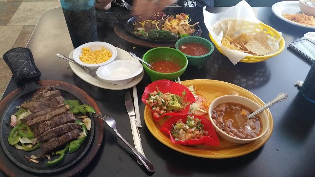 El Emperador Mexican Restaurant | restaurant | 601 W Main St, Tomball, TX 77375, USA | 2813575492 OR +1 281-357-5492
