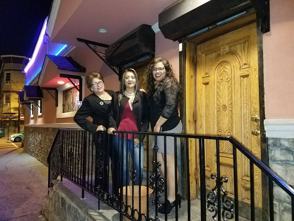 Lancers Restaurant | restaurant | 459 Ferry St, Newark, NJ 07105, USA | 9733442662 OR +1 973-344-2662