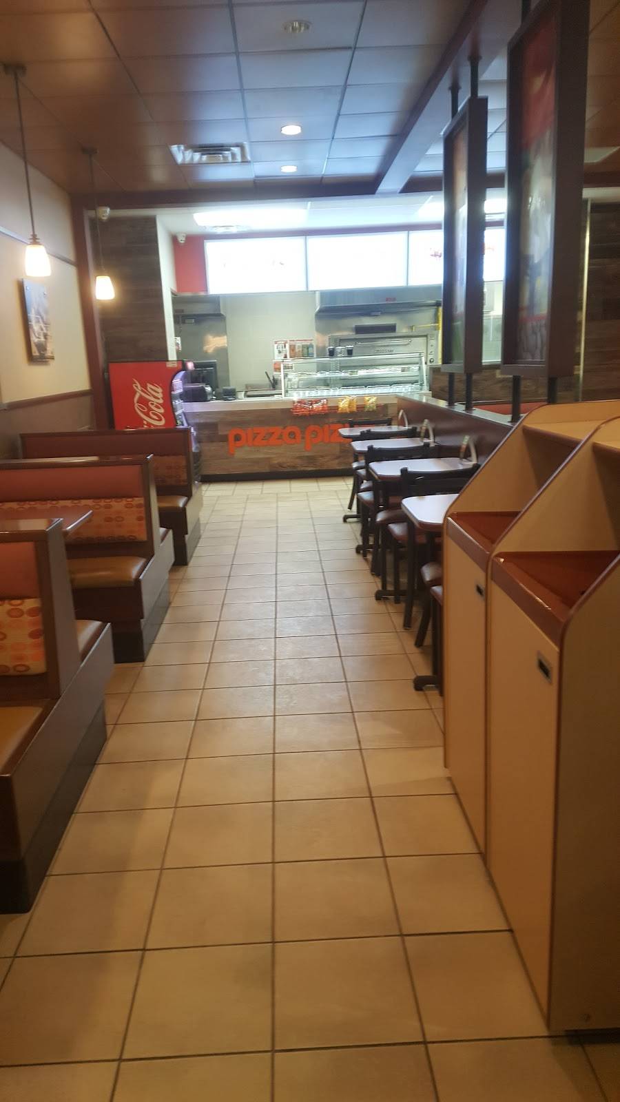 Pizza Pizza | restaurant | 22216 Bloomfield Road Hwy 401/Exit 81, Chatham-Kent, ON N7M 5J6, Canada | 5193581111 OR +1 519-358-1111