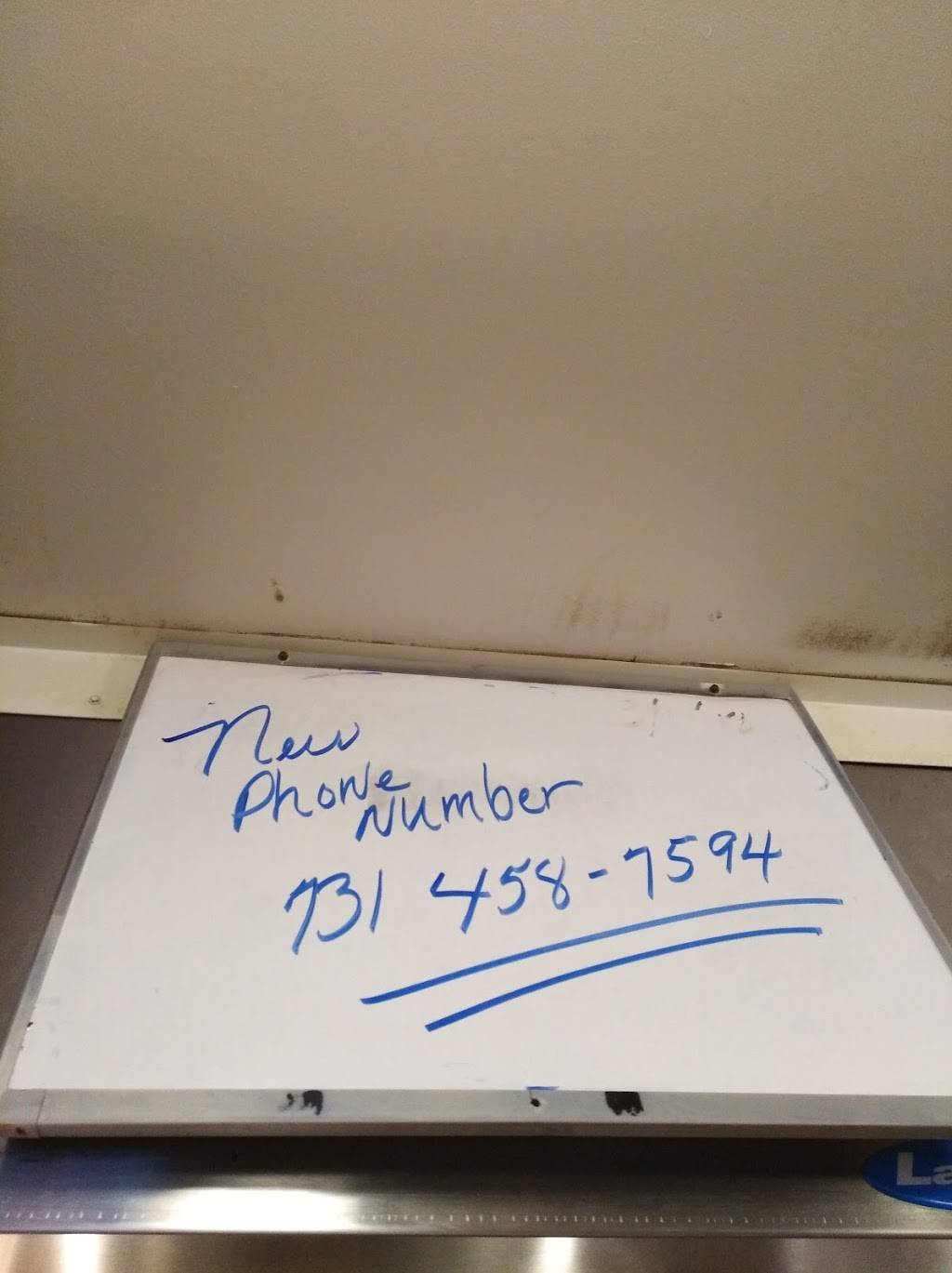 Fat Cats Grill | restaurant | 3433, 3115 US-64, Crump, TN 38327, USA | 7314587594 OR +1 731-458-7594