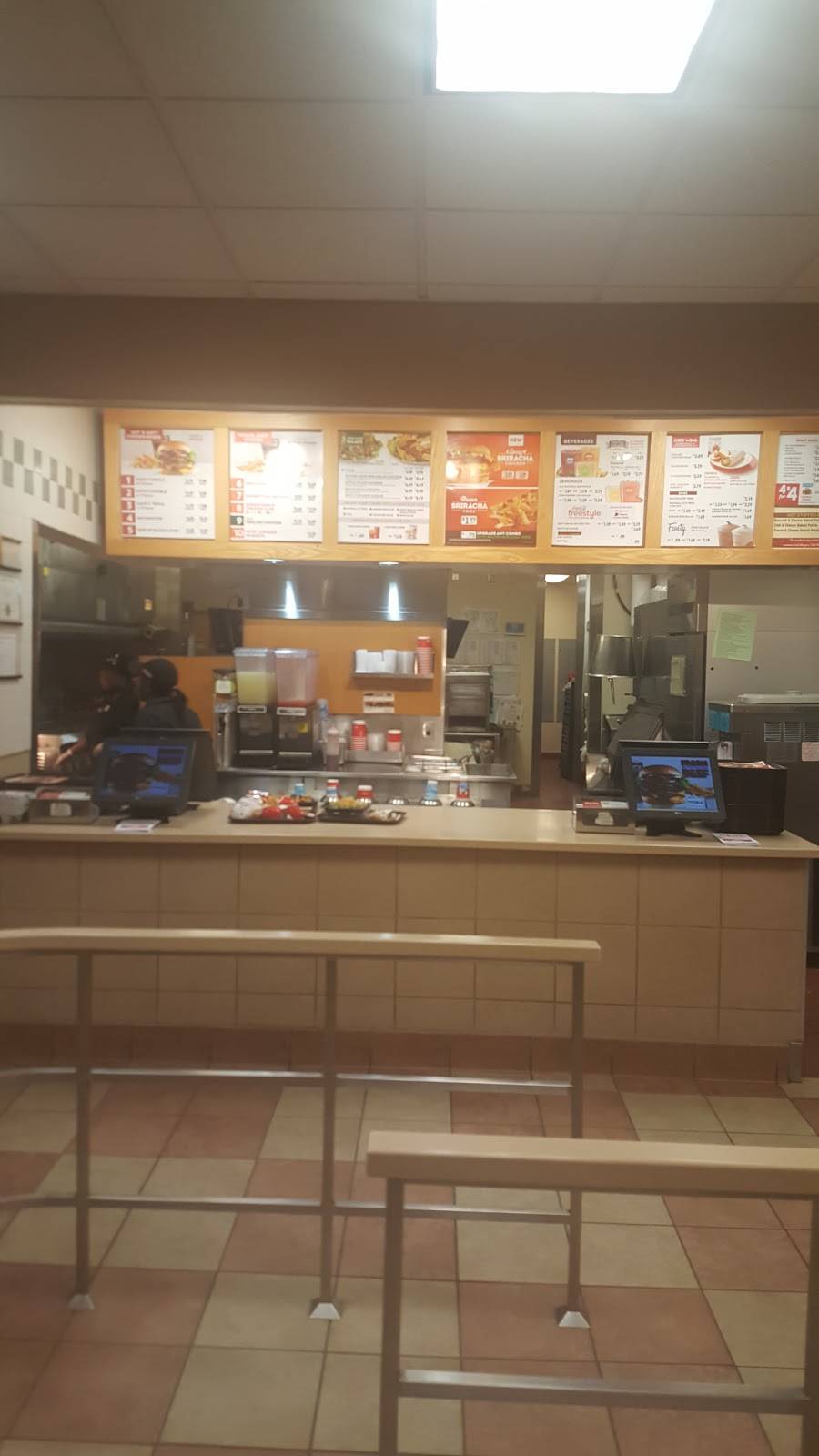 Wendys | restaurant | 1511 1/2 Lafayette Pkwy, LaGrange, GA 30241, USA | 7068457799 OR +1 706-845-7799