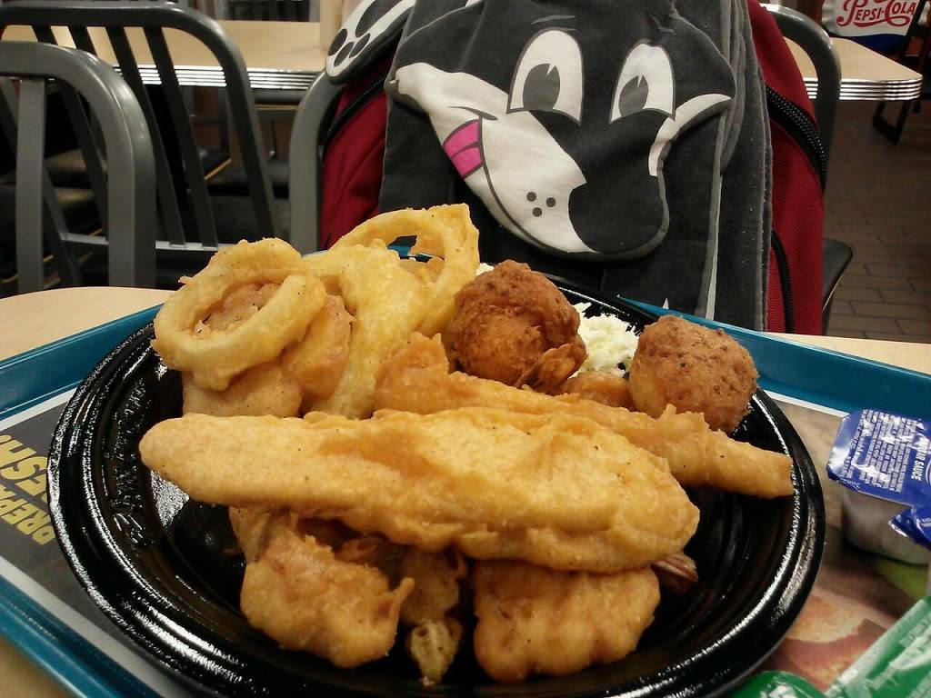 Long John Silvers | restaurant | 1403 Manheim Pike, Lancaster, PA 17601, USA | 7173937322 OR +1 717-393-7322