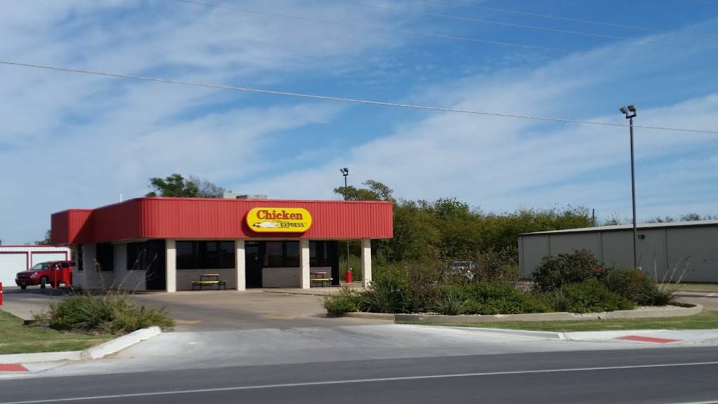 Chicken Express | restaurant | 1300 N Brazos St, Whitney, TX 76692, USA | 2546941300 OR +1 254-694-1300
