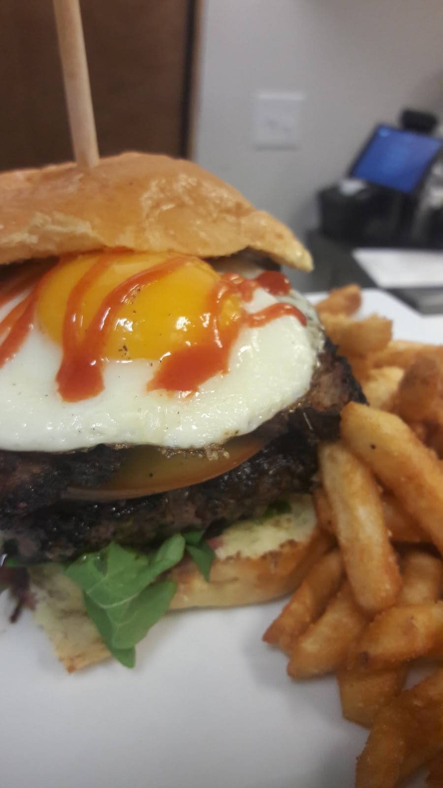 The Proper Brewing Company | restaurant | 117 W Broad St, Quakertown, PA 18951, USA | 2674905168 OR +1 267-490-5168