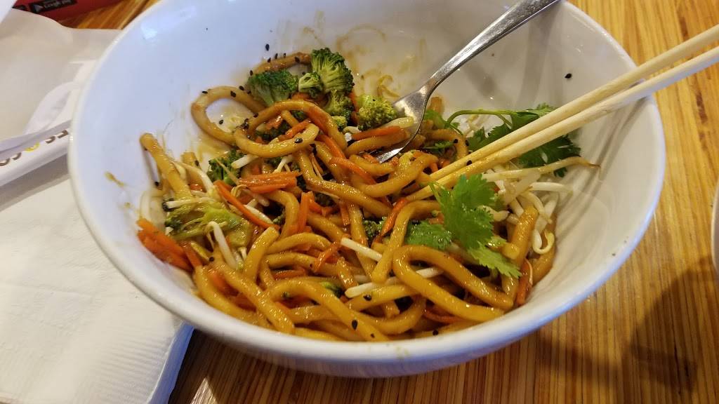 Noodles and Company | restaurant | 2801 Campus Way N, 20, Lanham, MD 20706, USA | 3017727402 OR +1 301-772-7402