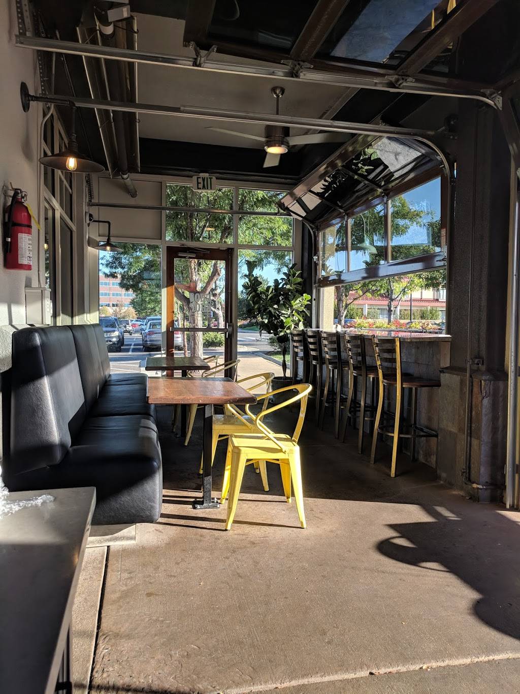 Chop Shop Casual Urban Eatery Lowry | restaurant | Lowry Town Ctr, 200 Quebec St, Unit 101, Denver, CO 80230, USA | 3033641102 OR +1 303-364-1102