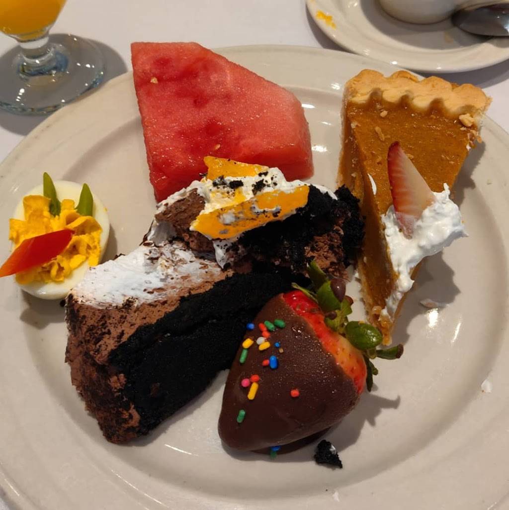 Alexanders Restaurant & Lounge | restaurant | 1050 Schooner Dr, Ventura, CA 93001, USA | 8056581212 OR +1 805-658-1212